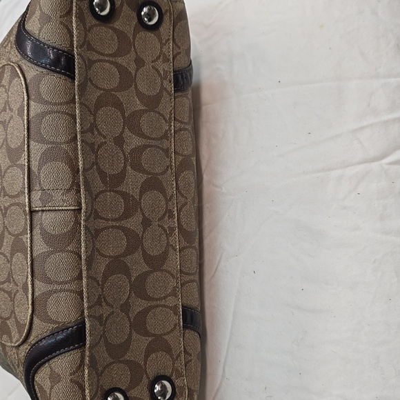 Coach Tan and Black Signature Leather Hand Bag - Picture 12 of 16